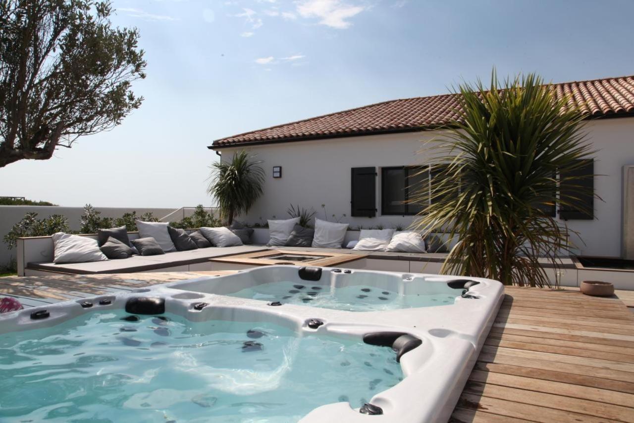 Villa La Sardane B&B Le Plomb Exterior foto